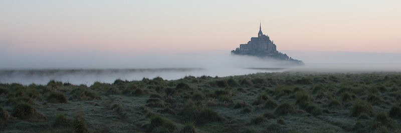 Matin brumeux au Mont Saint-Michel