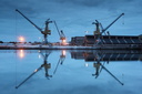 Grues du port de commerce